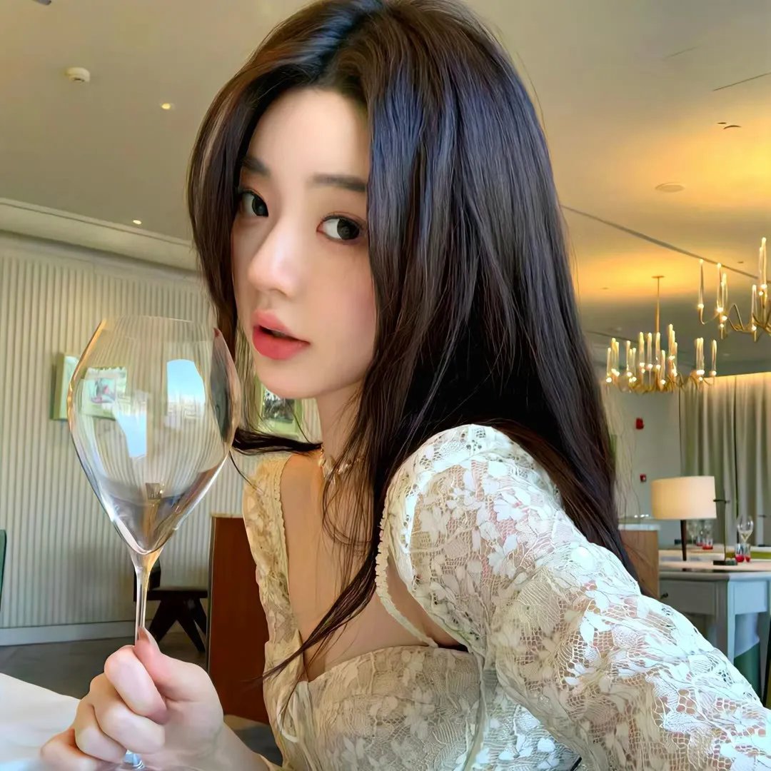 她的一生海报